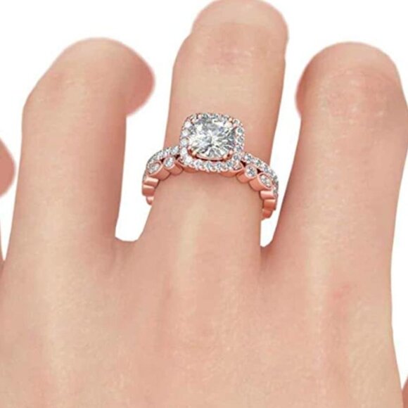 Rose Gold Bridal Set Zircon Wedding Engagement Couple Stacking Ring Set - Picture 3 of 4